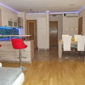 City Beach Apartment
