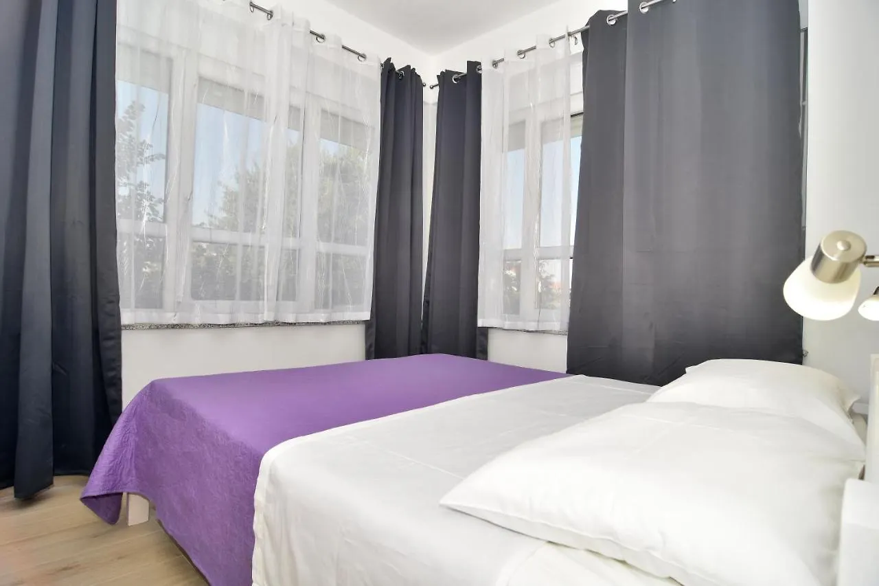 Apartments Edita