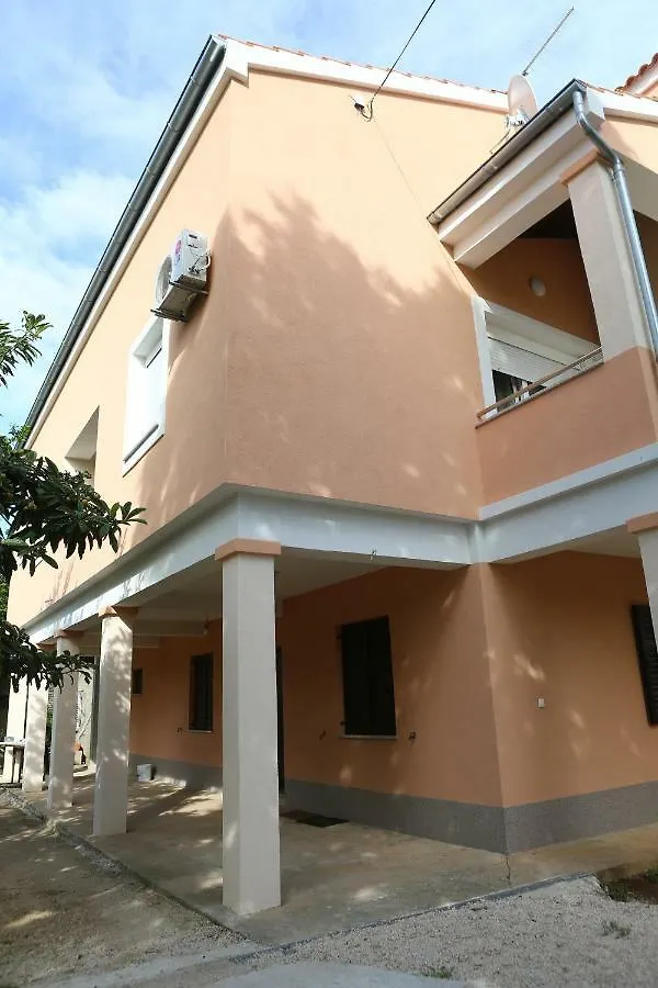 Apartments Edita Zadar 0*,