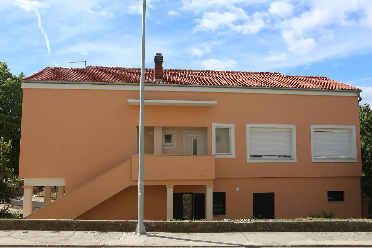 Apartments Edita